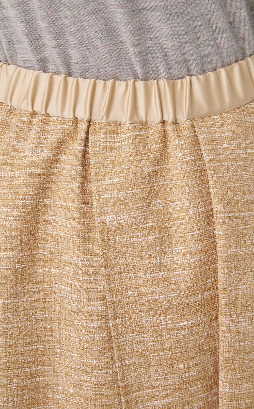 スラブツイードフレアスカート