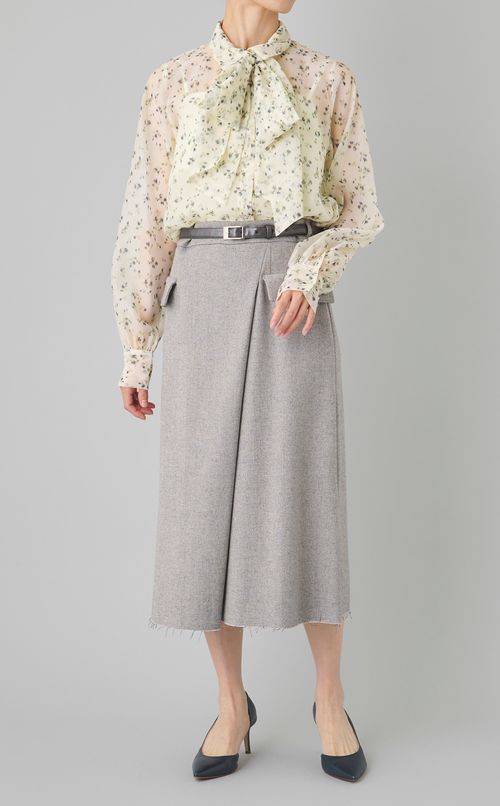 ボウタイ付きシアーシャツ