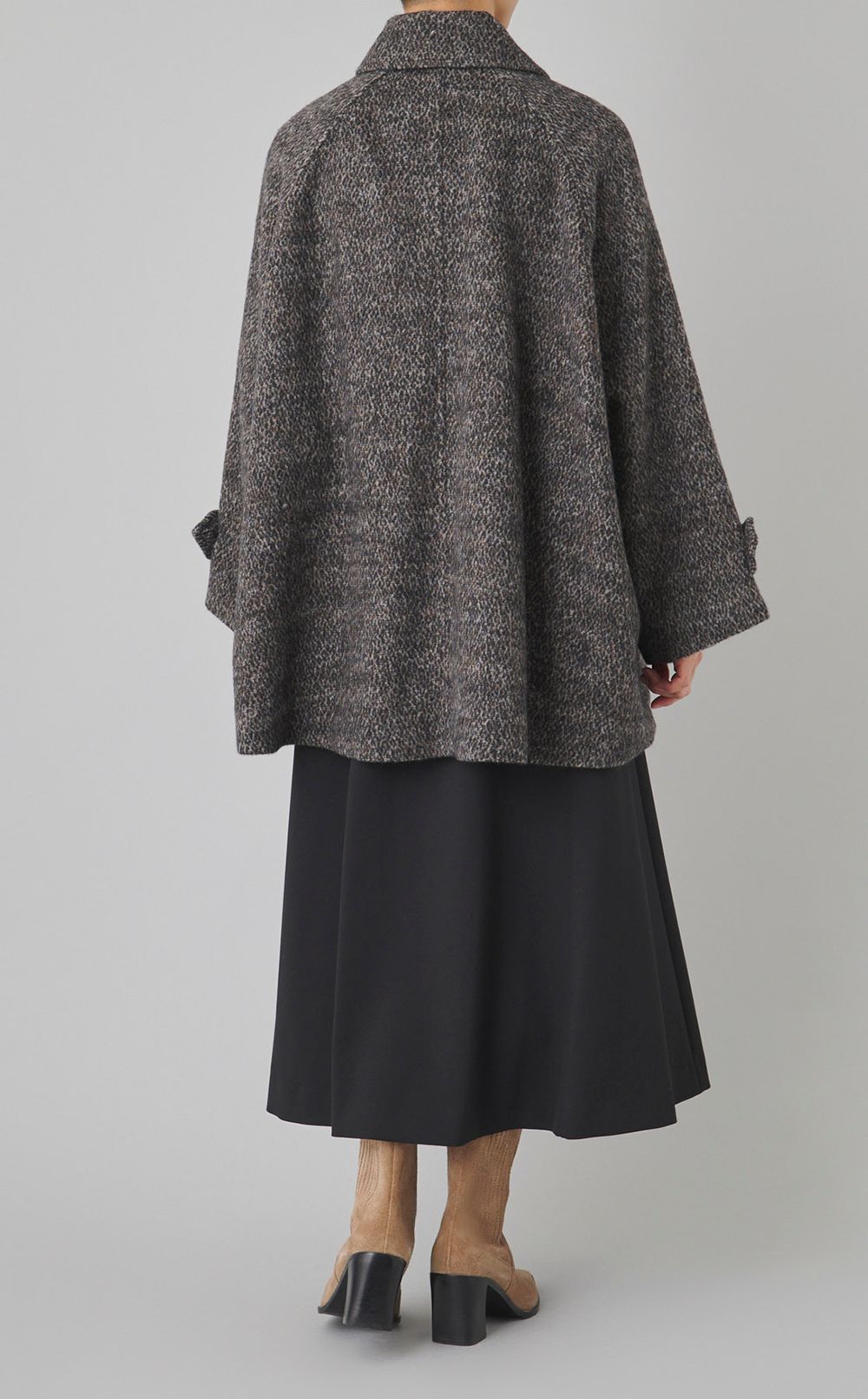 ステンカラーショートフレアコート