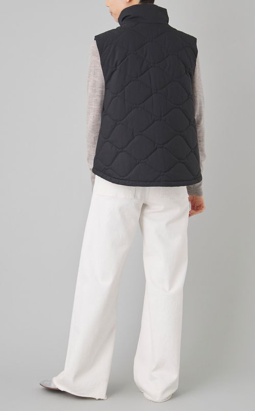 キルティングパディングベスト