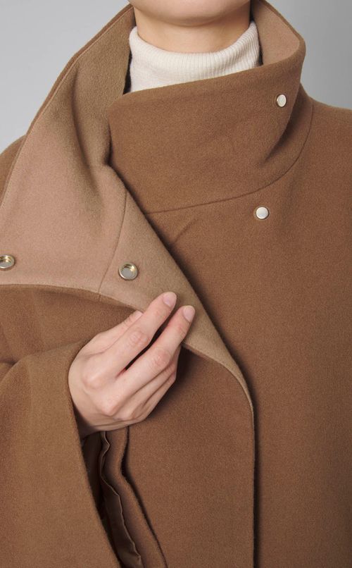 ケープスタンドカラーコート