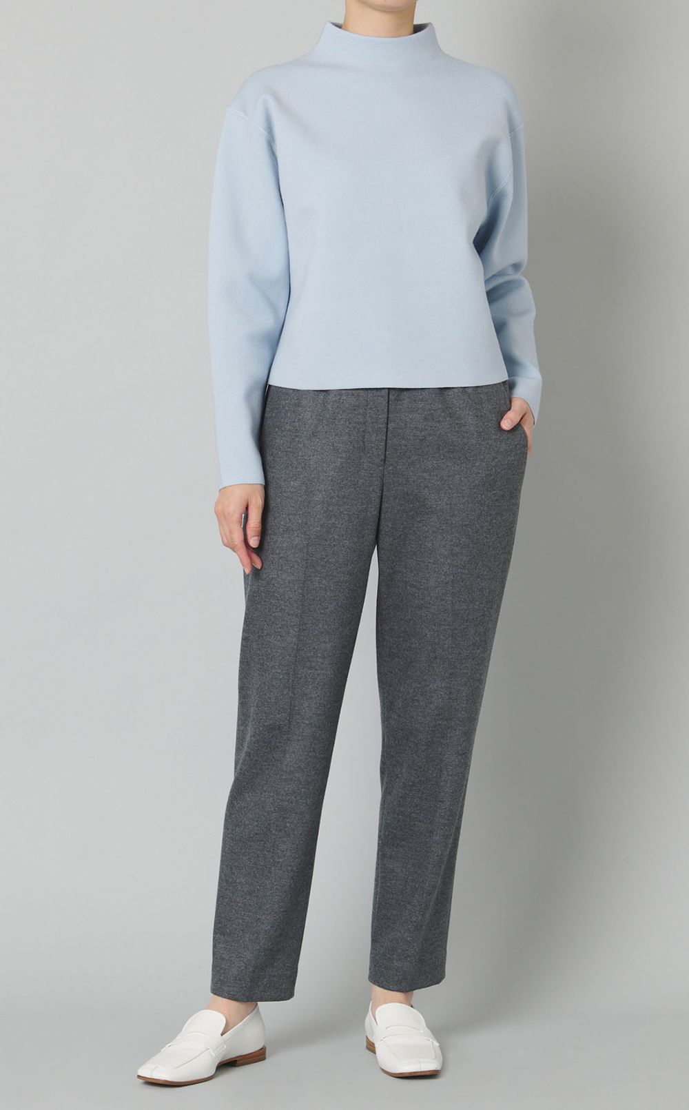 ウールスムーステーパードパンツ