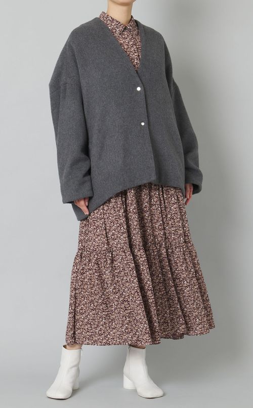 ノーカラーショートウールコート