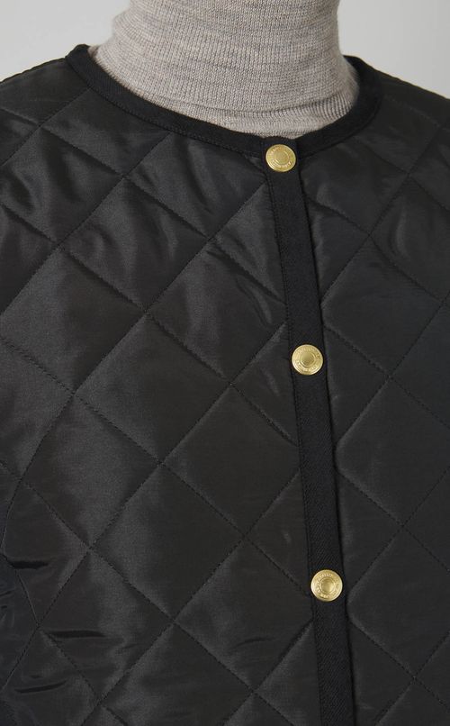 キルティングロングパフスリーブコート