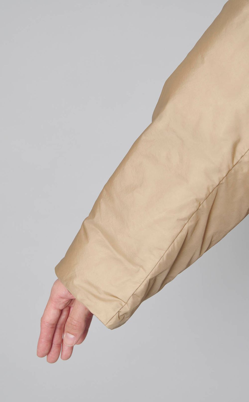 スーパーライトアウトドアフードダウン