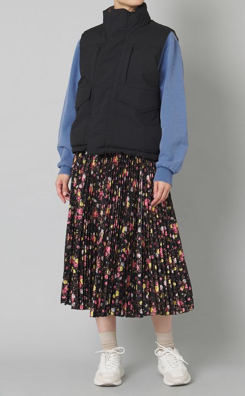 リバーシブル中綿ダウンベスト