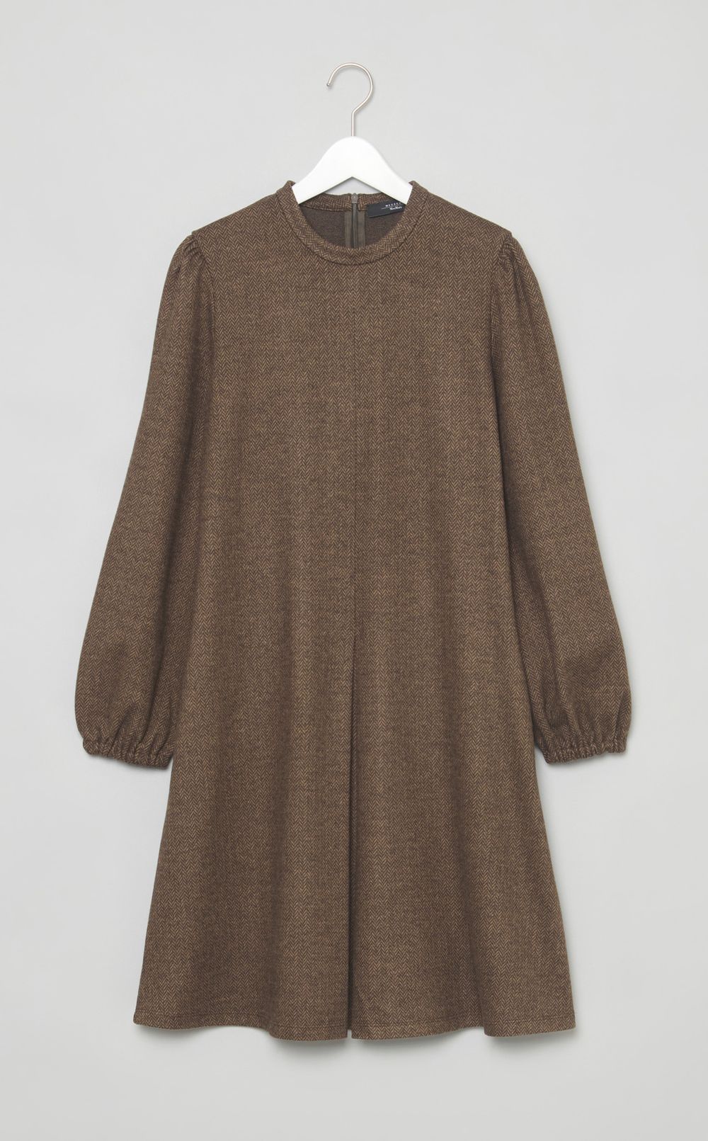 ヘリンボーンフレアスリーブワンピース