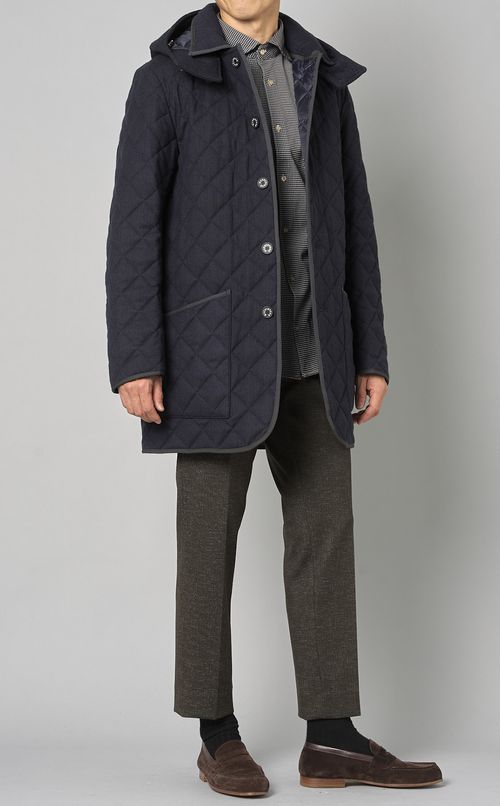 キルティングフードコート