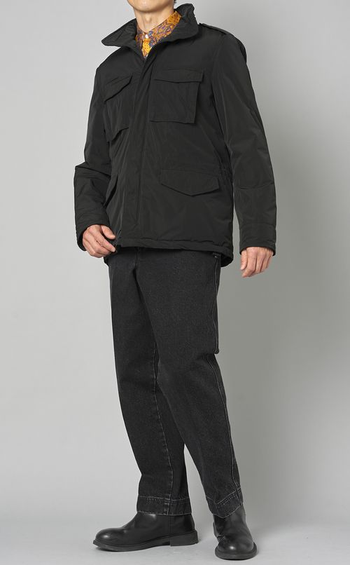 パデッドスタンドカラージャケット