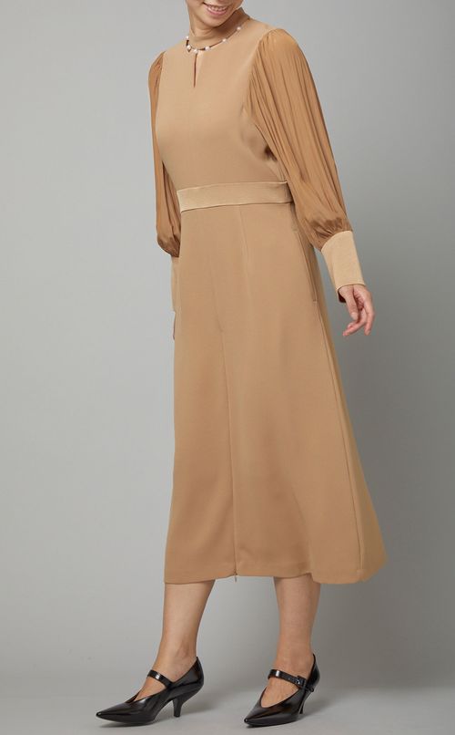 2WAYネックパール付ドレス