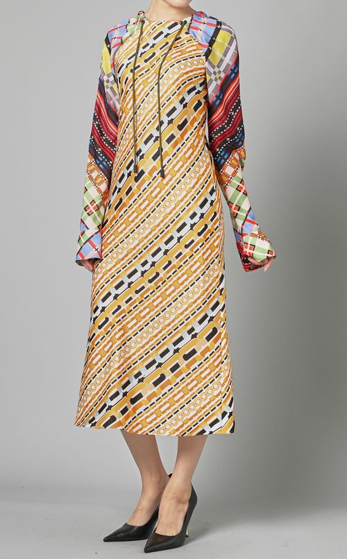 チェーンプリントドレス