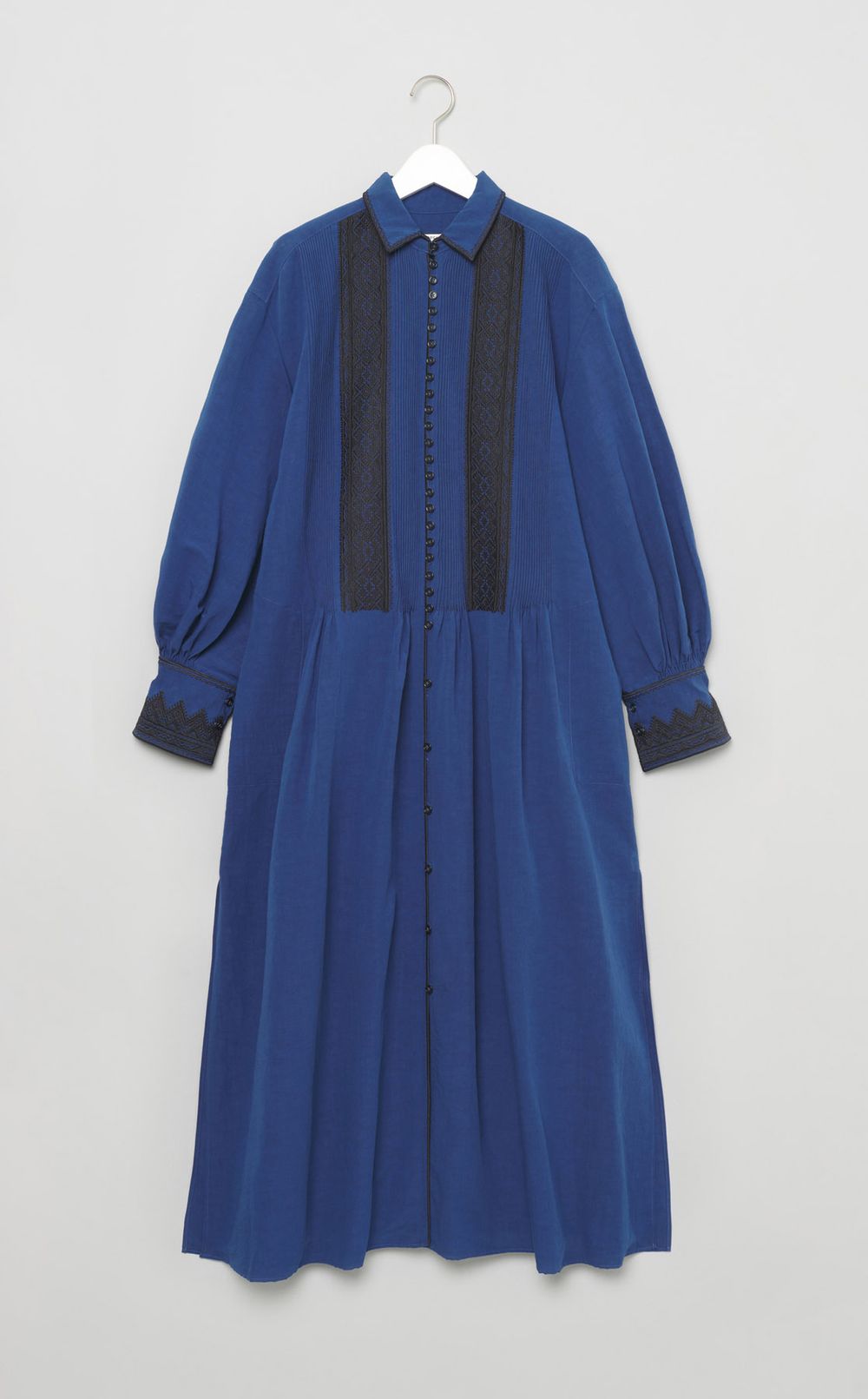 エンブロイダリーピンタックギャザードレス