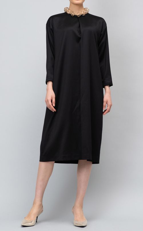 クリスタルラインネックレス