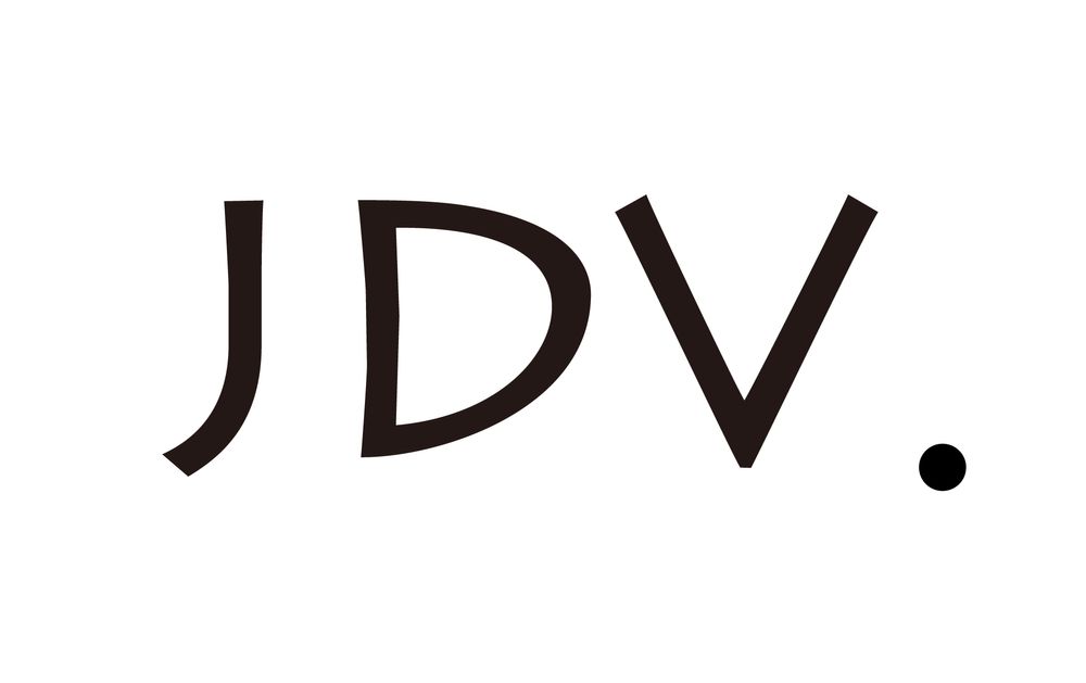 JDV.