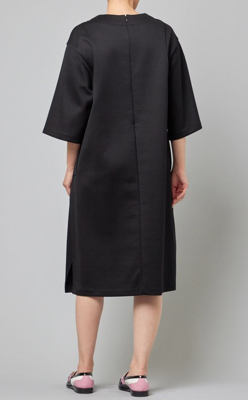 キーネックフレアワンピース