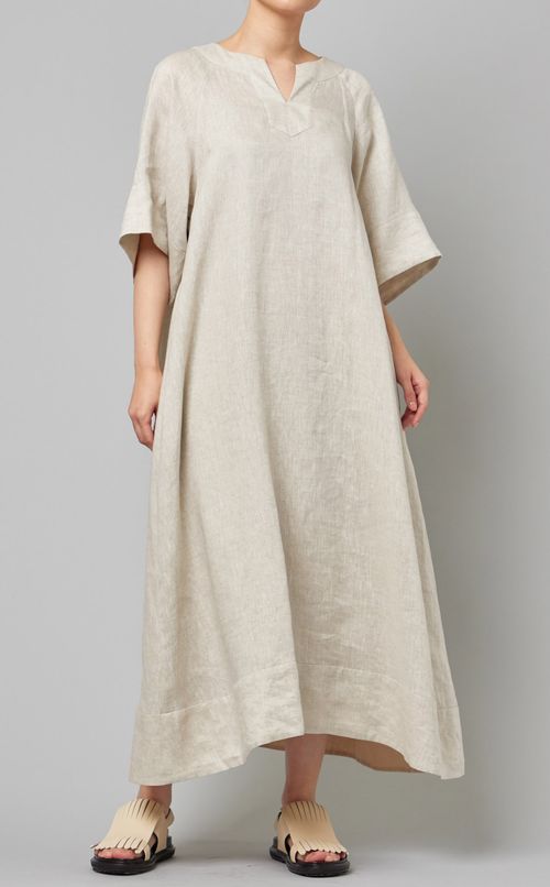 キーネックリネンワンピース