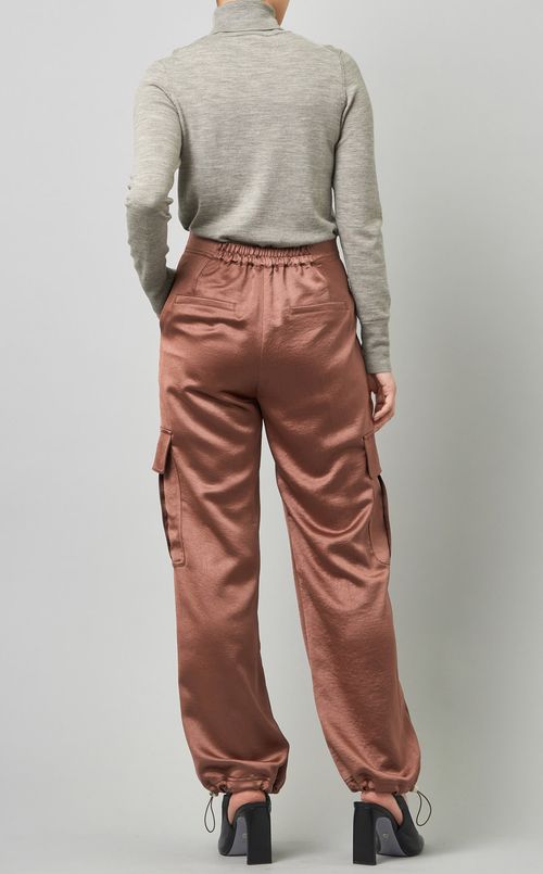 ドローストリングサテンカーゴパンツ