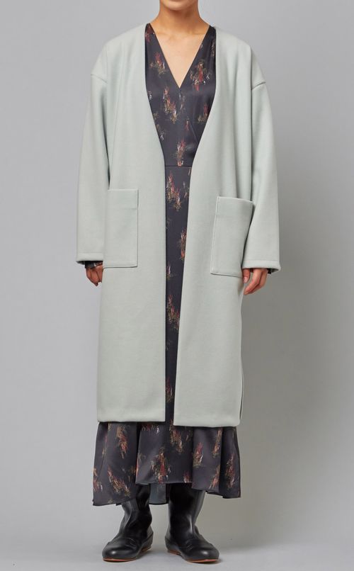 フラワープリントラップワンピース