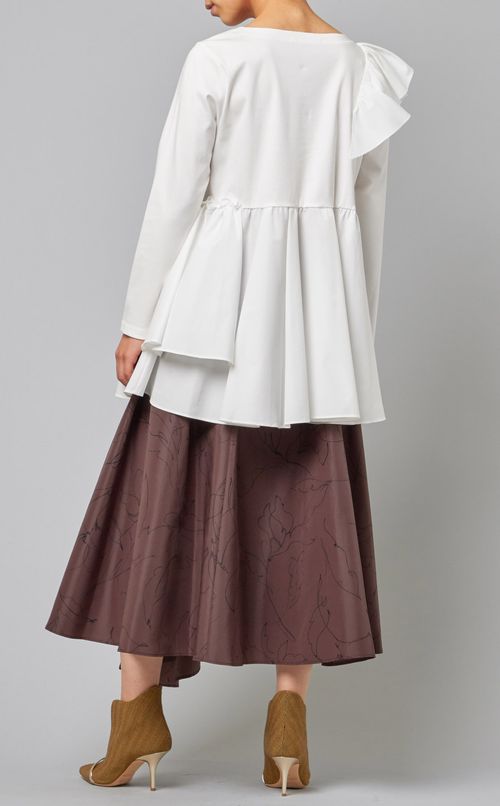 ショルダーフリルペプラムカットソー