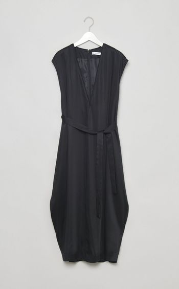 ブライトサテンコクーンワンピース