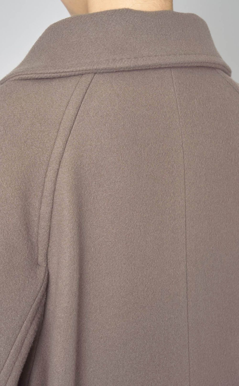 ウールリバーバルマカンコート