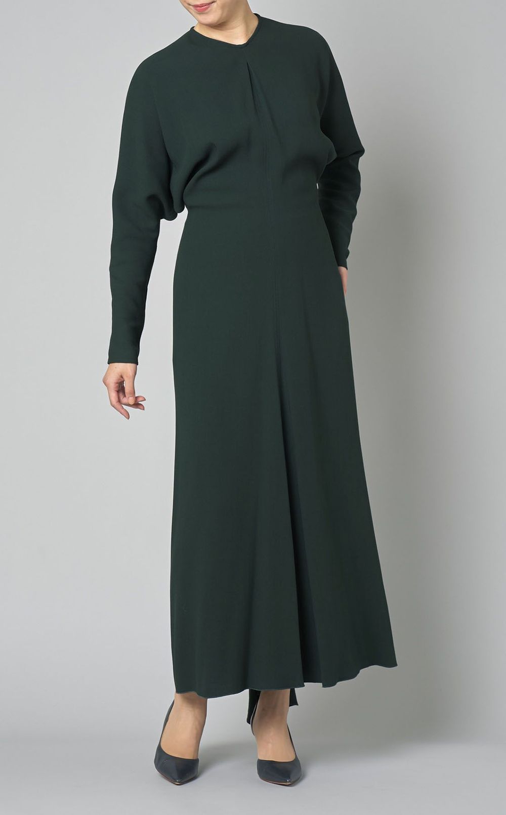 ロングスリーブドレープワンピース