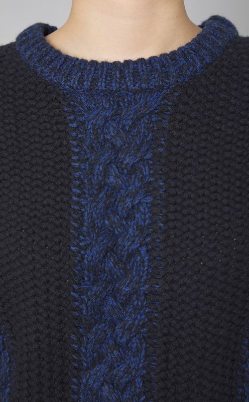 ウールクルーネックケーブルニッ卜