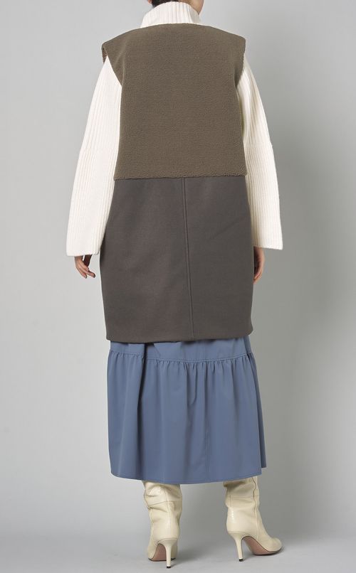 リバーシブルボアフリースジレ