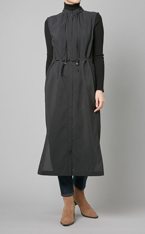 ノースリーブジレワンピース