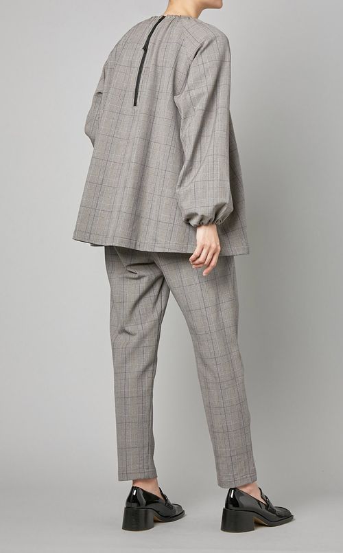 バックジップシャーリングブラウス