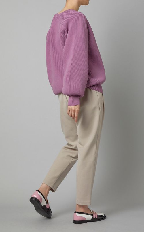 Vネックニットプルオーバー