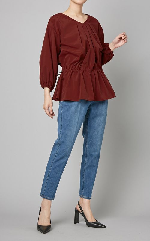 サーモライトスリムテーパードデニム