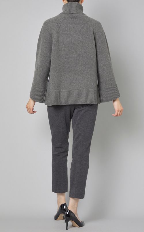 ウールタートルネックニットプルオーバー