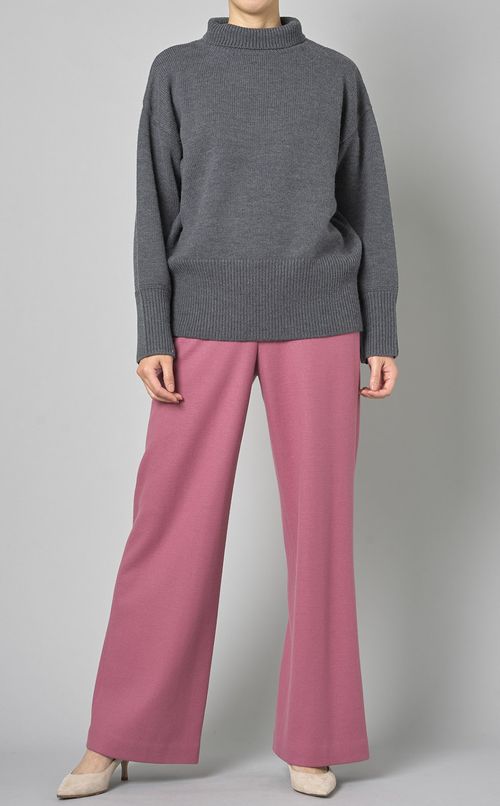 ハイネックニットプルオーバー