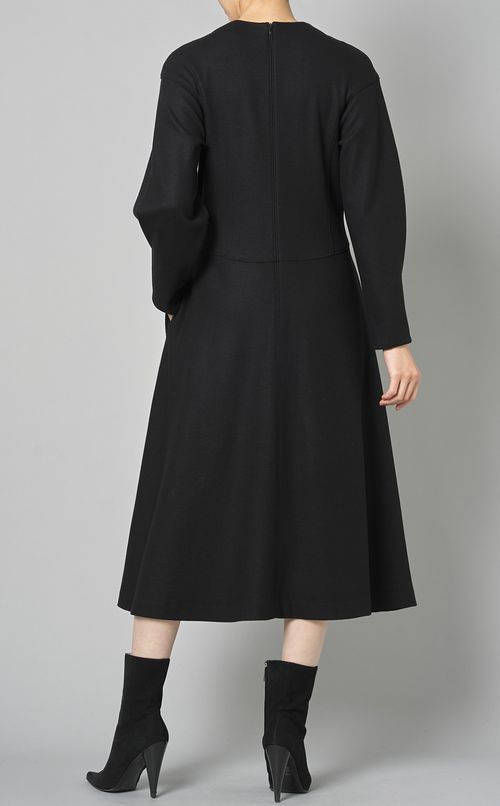 ジャージーフレアスリーブワンピース