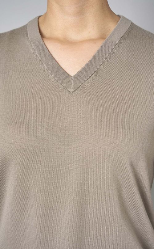 ハイゲージVネックニットプルオーバー