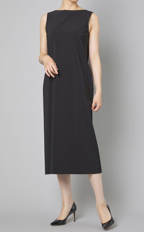 ボートネックスリーブレスドレス