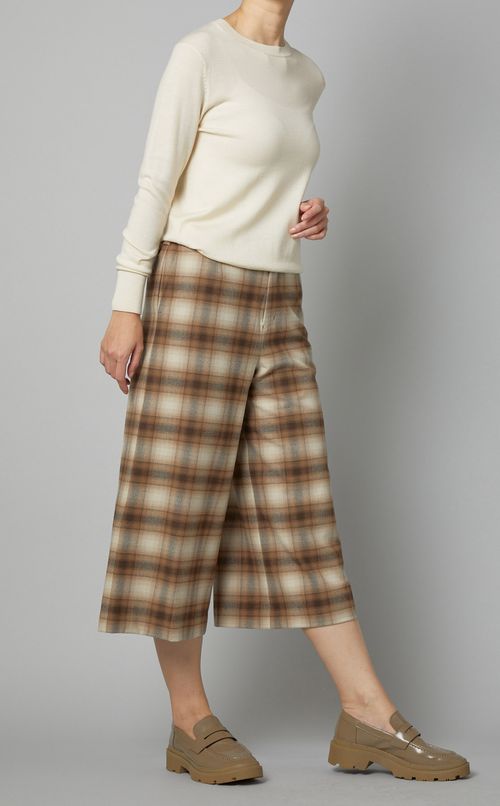 ストレッチガウチョパンツ