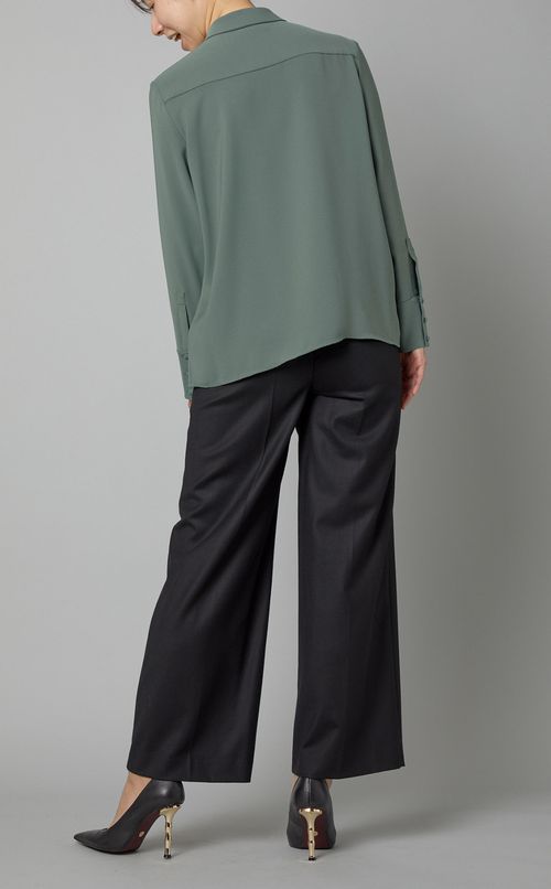 ボウタイスタンドネックブラウス