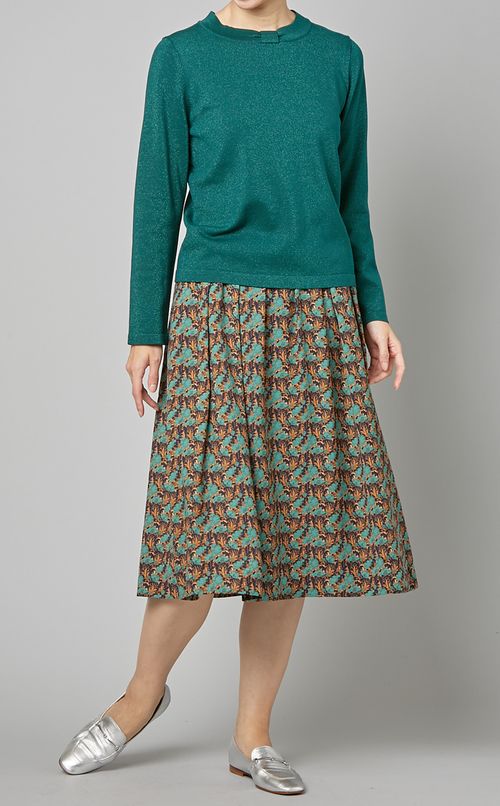 リバティプリントタックスカート