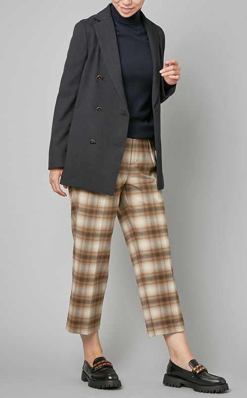 ワンタックストレートパンツ