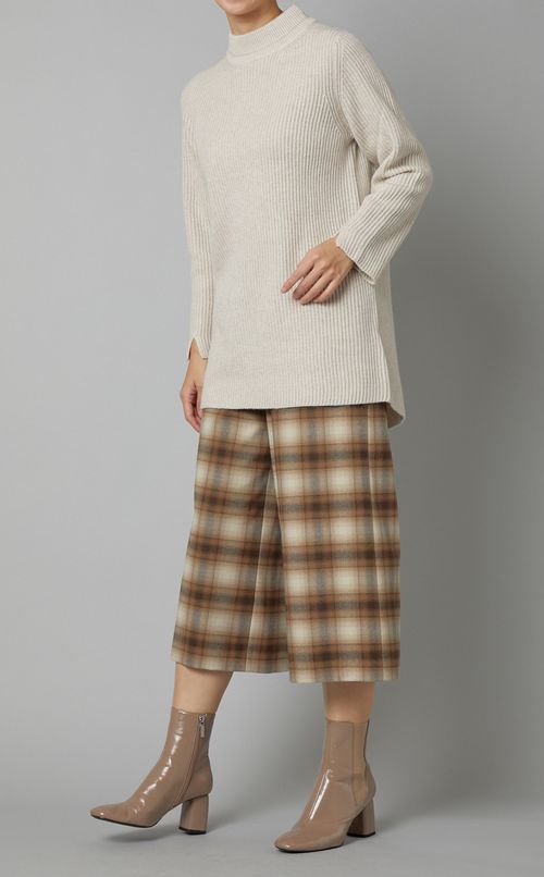 ハイネックチュニックニット