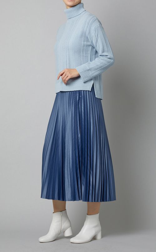 ライトウールタートルネックニット