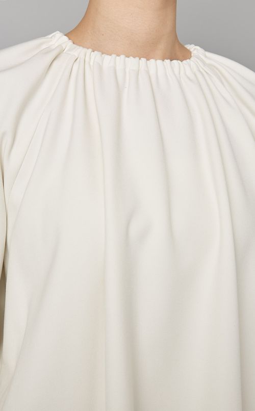 バックジップシャーリングブラウス