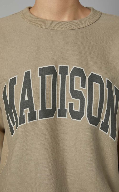 ビッグシルエットプルオーバー