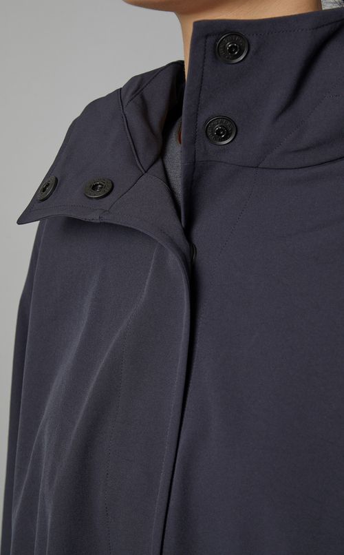 オールウェザーフーディコート