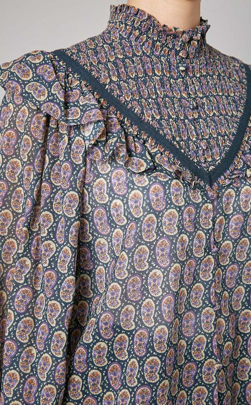 シャーリングスタンドブラウス