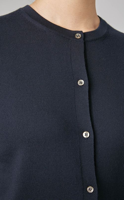 ウールクルーネックカーディガン