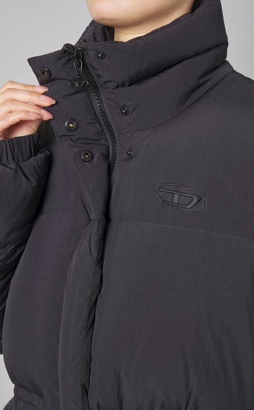 ハイネック中綿ダウンコート