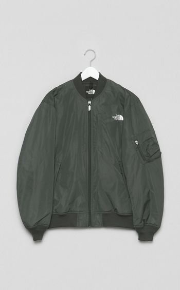 インサレーションボンバージャケット